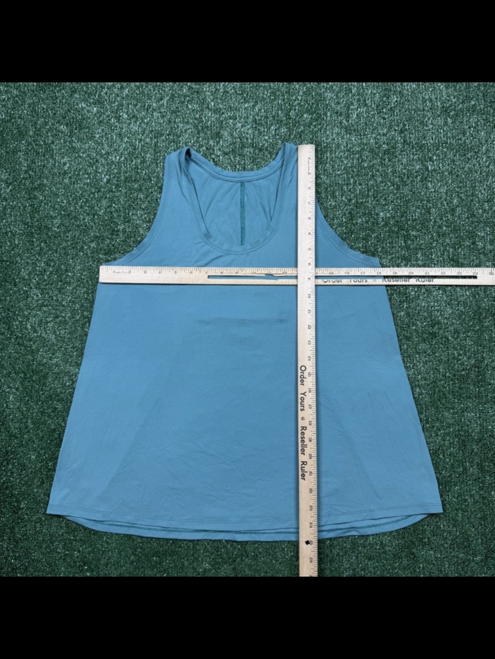 Lululemon Women's Shirt Size 8 Green Lightweight Sleeveless Performance Ladies - Picture 2 of 6